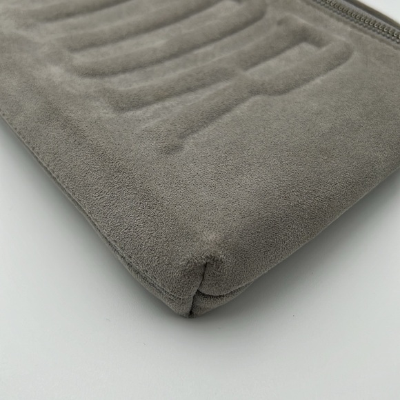 Large Zippered Pouch Clutch Bag - Picture 7 of 9